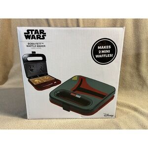 Star Wars Boba Fett Waffle Maker Makes 2 Mini Waffles Nonstick Plates‎